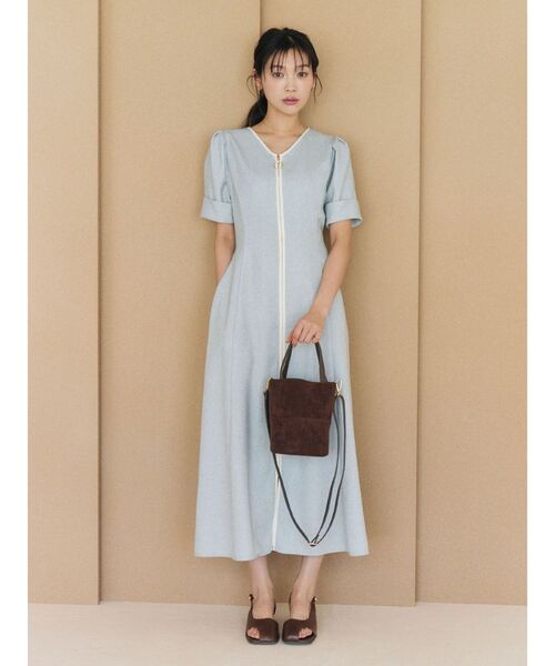 ワンピース フロントジップVネックフレアワンピース 「夏服」「オフィスカジュアル」の画像