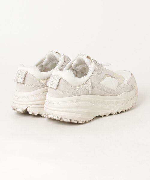 「UGG」 シューズ 26.5cm ホワイト メンズの画像