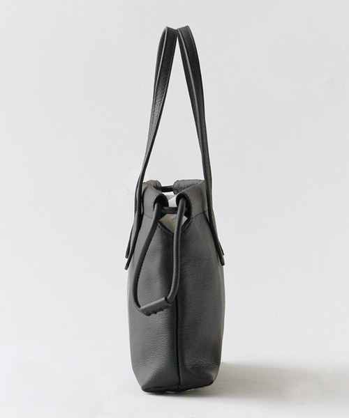 YAHKI（ヤーキ） ハンドバッグ LEATHER 牛革レザー 巾着ハンドバッグ