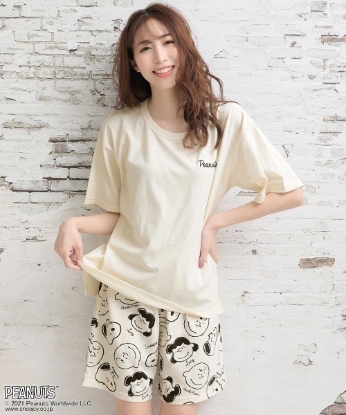 ルームウェア パジャマ Peanuts スヌーピー バックプリント Tシャツ 上下セット Zozotown Paypayモール店 通販 Paypayモール