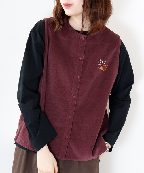 ベスト ジレ EMAGO ラッパ刺繍ベスト レディース Emago ベスト ジレ EMAGO ラッパ刺繍ベスト レディース