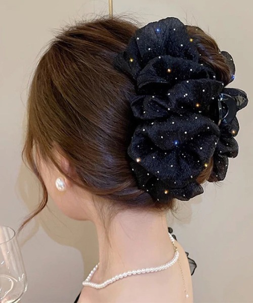 ストーン付きベージュヘアクリップ 約7.5cm ストーン付きベージュヘアクリップ 約7.5cm