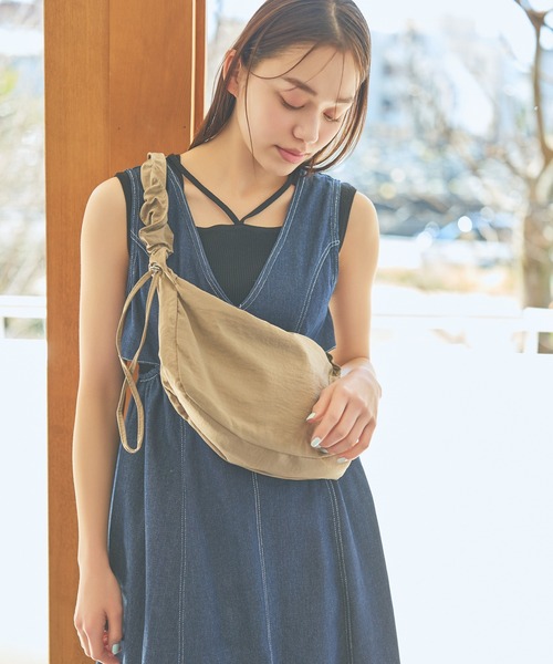 mysty woman（ミスティウーマン） ショルダーバッグ バッグ シャーリングショルダーBAG 119617「500mlペットボトル収納 ...