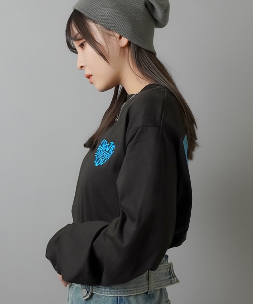tシャツ スピンロゴリブトップス レディース SPINNS tシャツ Tシャツ ハートバックプリントロゴ ショート丈