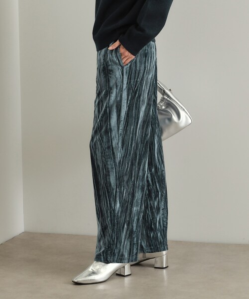 seyto / クラッシュベロアワイドフレアパンツ ブルー サイズ0　完売品 OPAQUE.CLIP（オペークドットクリップ） パンツ クラッシュベロア