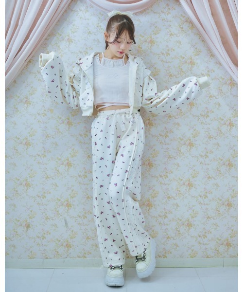 【タグ付き】Me roirフリルパーカー Me roir パーカー フリルパーカー レディース : ZOZOTOWN Yahoo