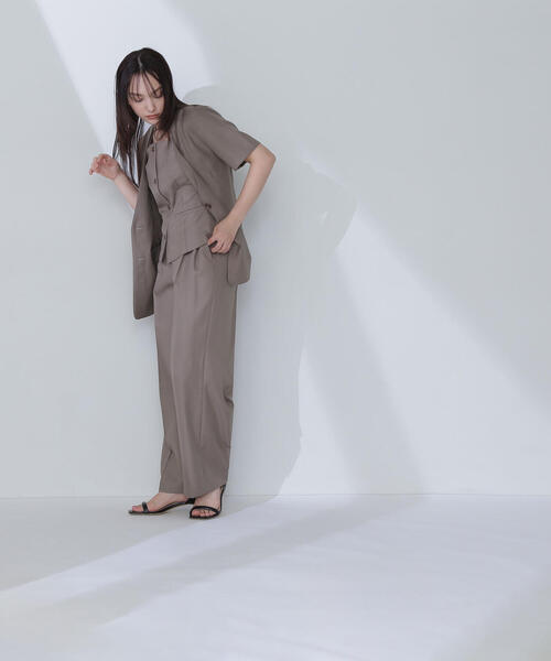 【値下げ】BEIGE,CAROLE / リネンライクノーカラーハーフ丈ジャケット BEIGE，(ベイジ)の【洗える・L-size】CAROLE / リネンライクノー