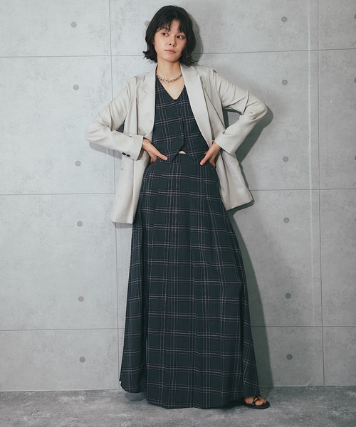 チェック柄ベージュクロップトップ＆スカートセット チェック柄ベージュクロップトップ＆スカートセット