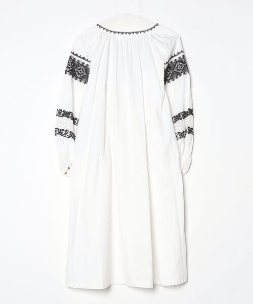 「sara mallika」 刺繍長袖ワンピース - ホワイト レディース_画像2