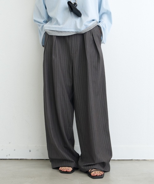 OMMO（オーエムエムオー） スラックス パンツ PLEATS ALADDIN PT
