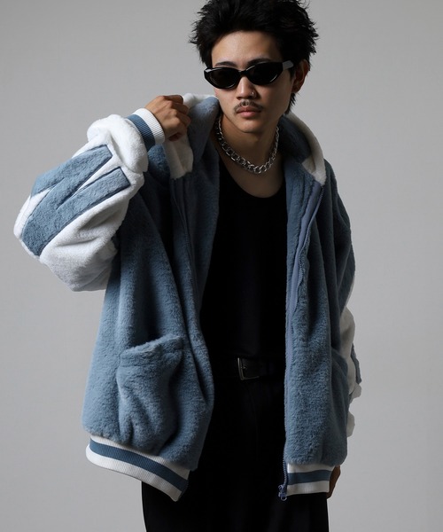 RE730 ブルゾン アウター Eco fur big logo hood blouson