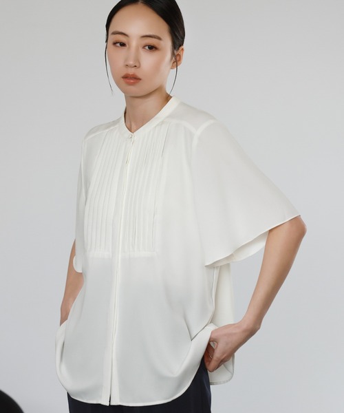 【タグ付き】ホワイト 白 半袖 ブラウス スタンドカラー きれいめ オフィス Flolia ブラウス シャツ フロントタックスタンドカラー半袖