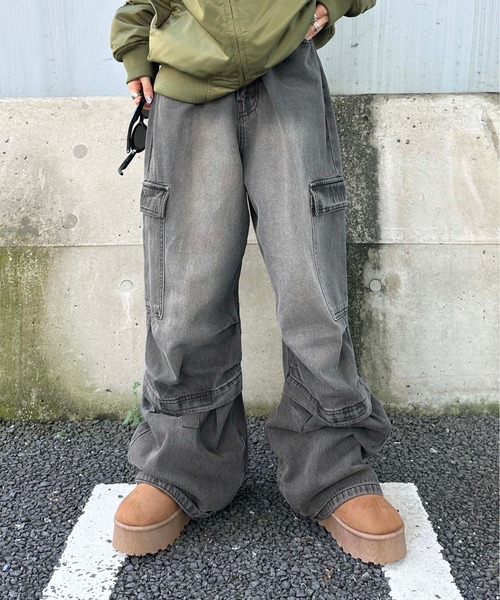 ジーンズ Cargo denim pants with design belt/デザインベルト付き