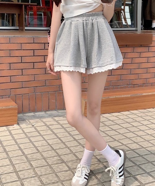Dormiir パンツ 「Dormiir」裾レーススウェットショートパンツ