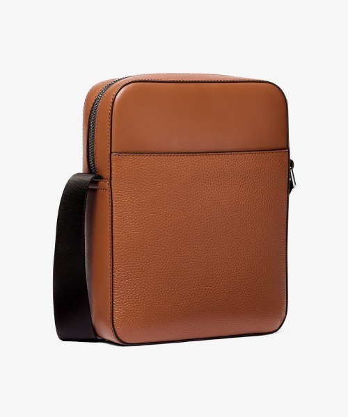 MICHAEL KORS（マイケルコース） ショルダーバッグ COOPER エンボス