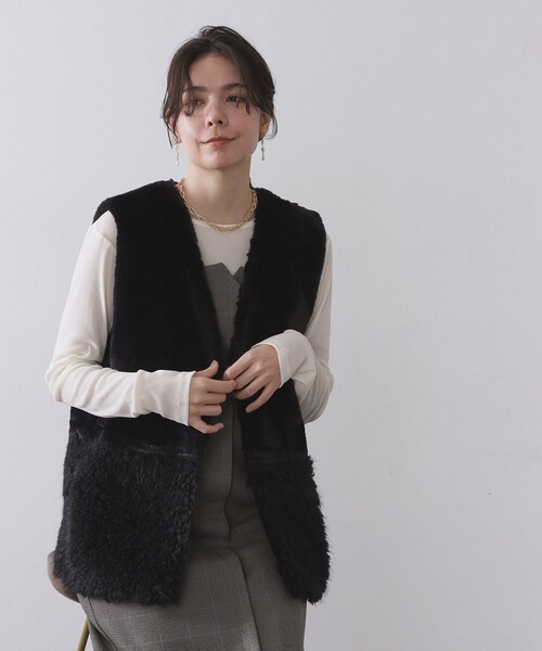 【タグ付】ローレンラルフローレン　フェイクファー　ベスト　ジレ　ブラック　黒 タグ付】ローレンラルフローレン フェイクファー ベスト ジレ ブラック