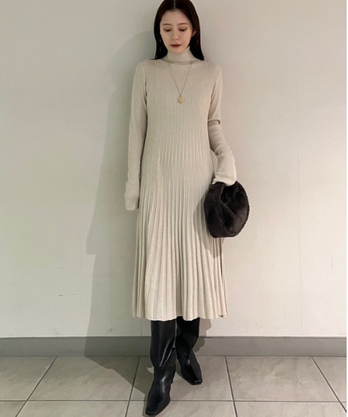 ミラオーウェン※MilaOwen ウォッシャブル ロングニットワンピース0※新品 Mila Owen（ミラオーウェン） ニットワンピース 0 ベージュ レディース