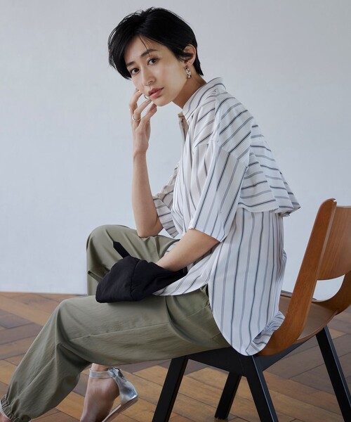 「ICB」 半袖シャツ 0 ホワイト レディース_画像2