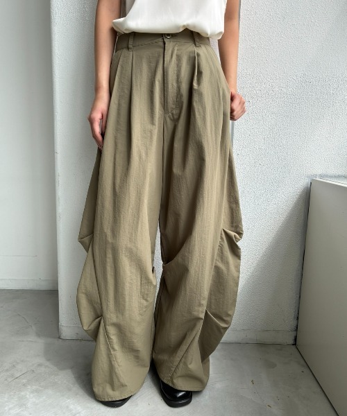 AIC. ワイドパンツ パンツ コクーンタックワイドパンツ レディース