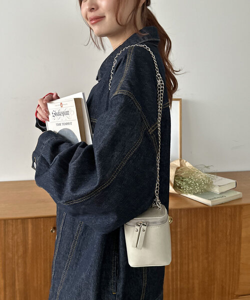 スライドチェーン付きショルダーバッグ Amazon | [キタムラ] シュリンクレザー 斜め掛けショルダー
