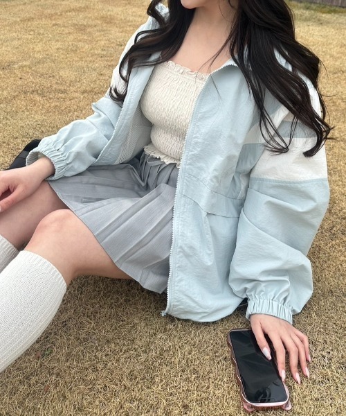 OLIVE des OLIVE（オリーブデオリーブ） マウンテンパーカー FREE