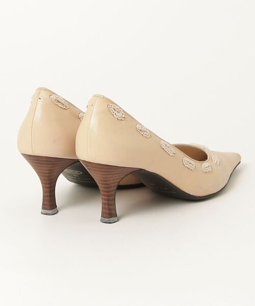 新品 未使用 美品 本革 婦人靴 パンプス ヒール ベージュ 23cm STRAWBERRY-FIELDS（ストロベリーフィールズ） パンプス 23cm ベージュ