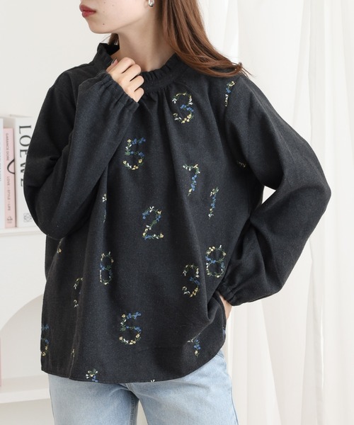Quelle Chance（ケルシャンス） ブラウス シャツ 数字花刺繍フリル