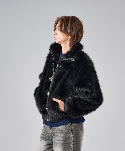 REGIEVO（レジエボ） 革ジャン ライダース ふわふわもこもこのファー