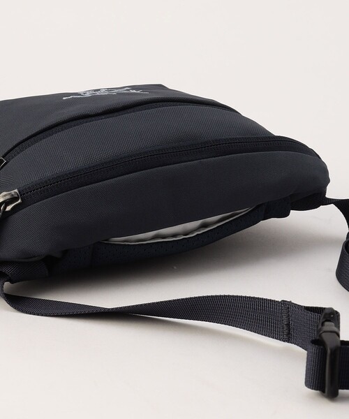 ARC'TERYX（アークテリクス） ショルダーバッグ フリ- ブラック メンズ