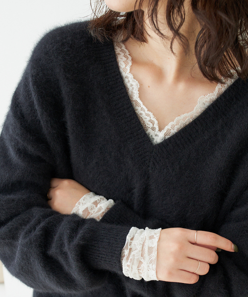 SLOBE IENA（スローブイエナ） tシャツ Vネックレーストップス