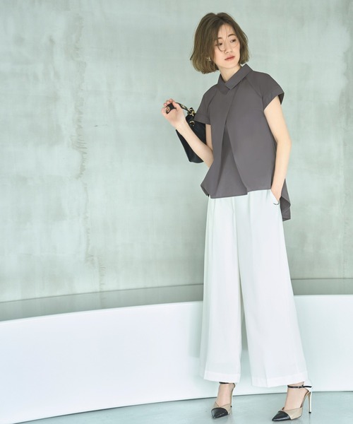 ルイルエブティック RUIRUE BOUTIQUE シャツカラーデザインTシャツ （グレージュ） ルイルエブティック RUIRUE BOUTIQUE シャツカラーデザインT