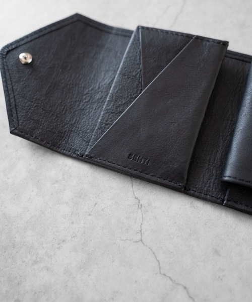 タカ　財布 / LEATHER /WALLET メンズレディース　黒 プラダ 二つ折り財布 レディース SAFFIANO TRIANGOLO サフィアーノ