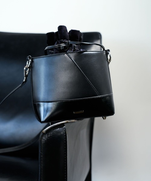 HARE ショルダーバッグ バッグ 2WAYバケットBAG(HARE