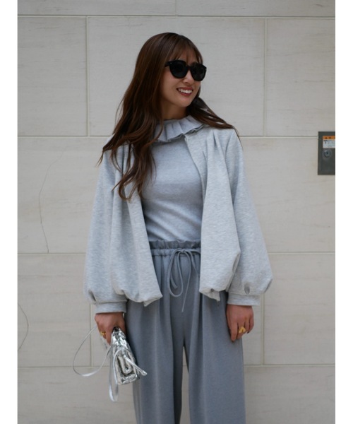 BeBeoD（ベベッド） ジャケット ノーカラージャケット タックデザイン