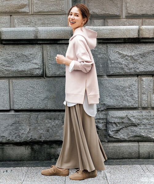 「UNFILO」 プルオーバーパーカー MEDIUM ベージュ レディース_画像2