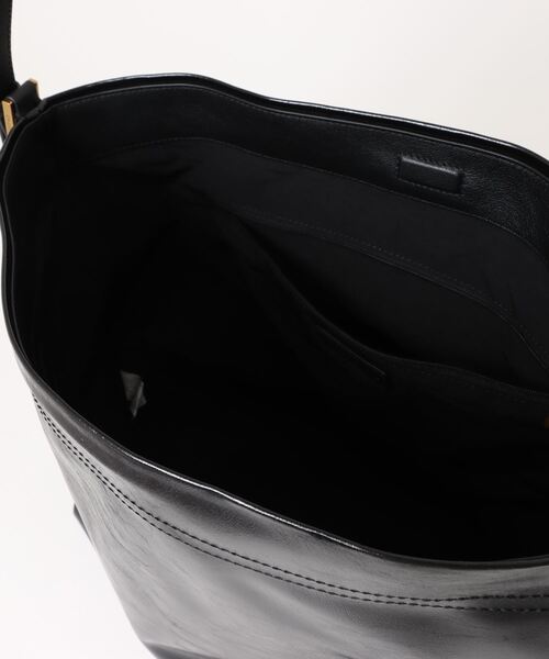 「CHARLES \u0026 KEITH」 ショルダーバッグ L クリーム レディースの画像