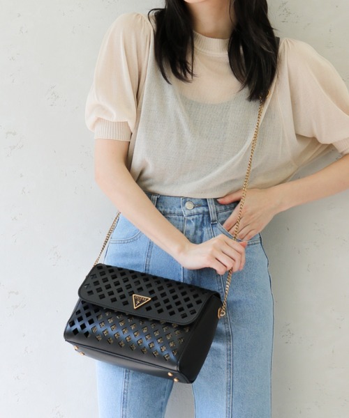 GUESS（ゲス） ショルダーバッグ バッグ CUT OUT フェイクレザー 