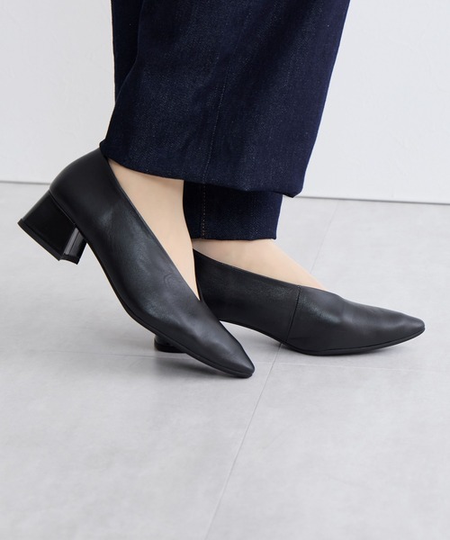 HIMIKO パンプス 「Made in Japan」Vカットブロックヒールパンプス