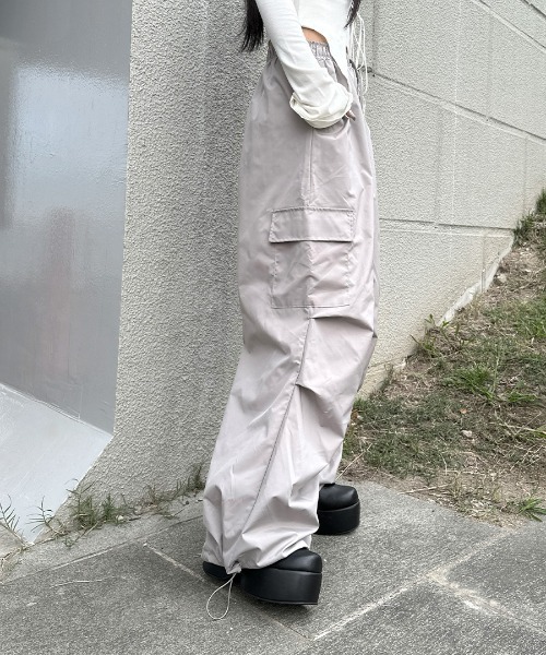 LVEU.（ラブユ） カーゴパンツ 「LVEU.」ワイドレッグカーゴパンツ