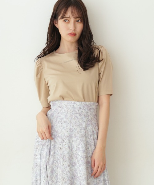 「a-jolie」 半袖Tシャツ MEDIUM ベージュ レディース セール】【a-jolie】パールサングラスプリントTシャツ（Tシャツ