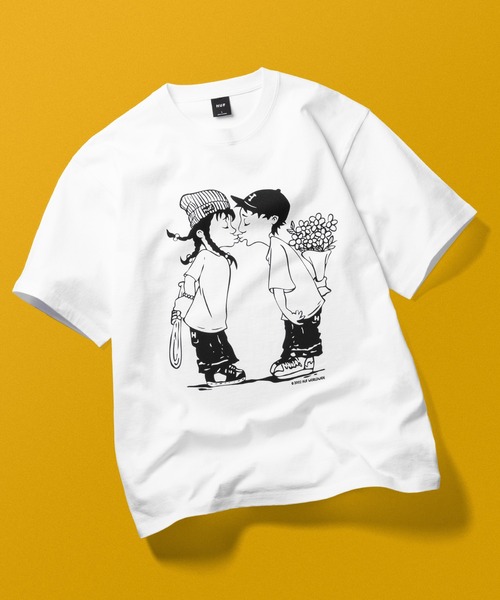 関税込み♪【HUF】And Kisses ロゴ入り★Tシャツ HUF tシャツ AND KISSES TEE / 半袖 Tシャツ メンズ レディース