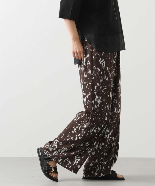 Gready Brilliant（グレディブリリアン） パンツ 抽象柄イージーワイド