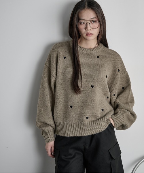 THE Yon ニット セーター ハート刺繍ニットプルオーバー レディース