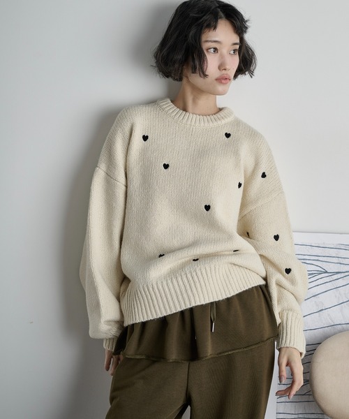 THE Yon ニット セーター ハート刺繍ニットプルオーバー レディース