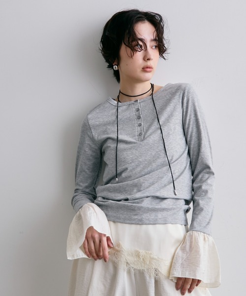 ＊KISS ＊フリル袖Tシャツ ＊グレー＊ヒステリックグラマー＊ STYLING | HYSTERIC GLAMOUR ONLINE STORE ヒステリックグラマー