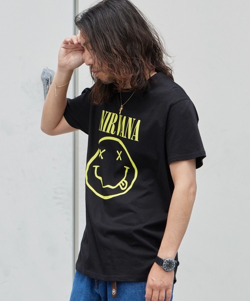NIRVANA（MAMMUT） tシャツ Nirvana Yellow Happy Face Unisex Black T