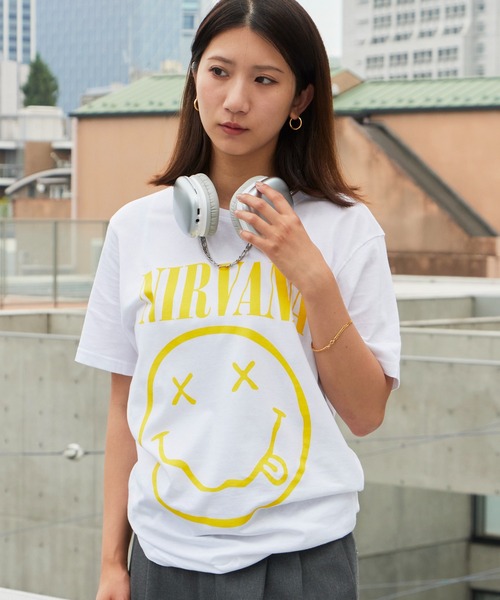 NIRVANA（MAMMUT） tシャツ Nirvana/ニルヴァーナ Yellow Happy Face