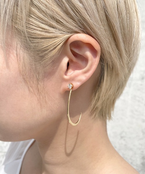 Blanche（ブランシュ） ピアス フープデザインクリアストーンピアス