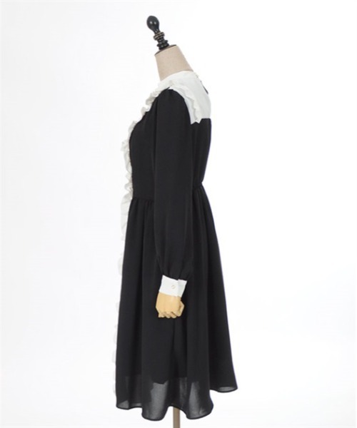 axes femme POETIQUE ワンピース レースクロスシスター