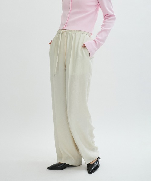 ADAM ET ROPE'(アダムエロペ) ワイドパンツ パンツ 「サステナブル ADAM ET ROPE'(アダムエロペ) ワイドパンツ パンツ 「サステナブル